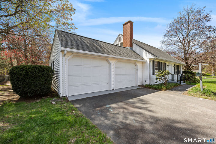 Property Photo:  22 Dorothy Street  CT 06082 