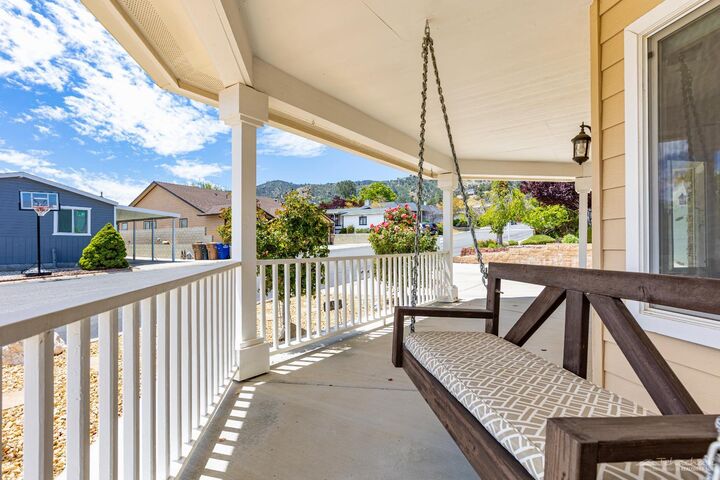 Property Photo:  21276 White Pine #60 Drive 60  CA 93561 