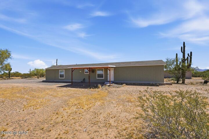Property Photo:  37605 S Estancia Drive  AZ 85658 