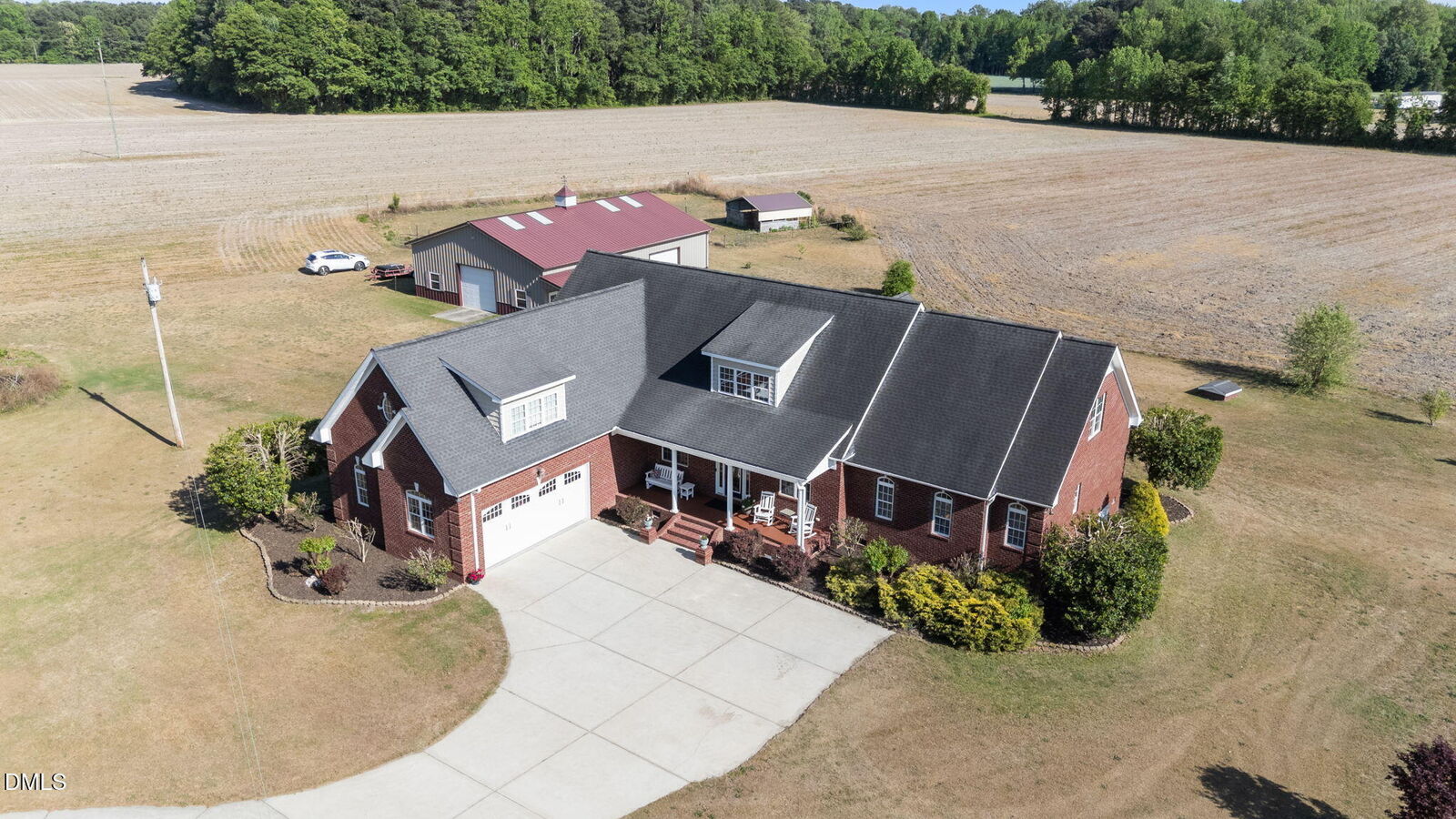 Property Photo:  422 Hodge Road  NC 27542 