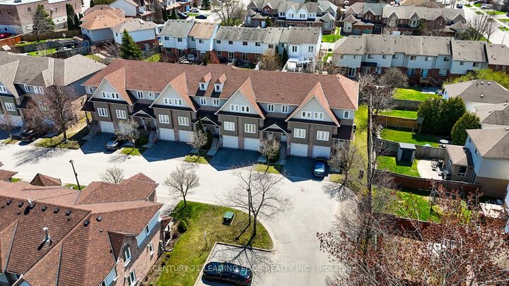 Property Photo: 51 Alexis Way ON L1R 2N9
