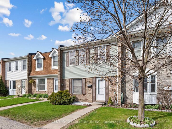 Property Photo:  1020 Central Park Drive W 52  ON L6S 3L6 