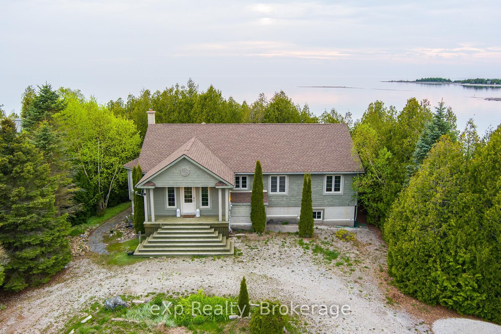 Property Photo: 61 Fox Trail ON N0H 1Z0