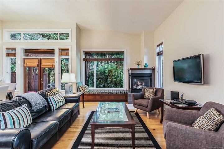 Property Photo: 1059 Tanglewood Pl #65 BC V9P 2N7