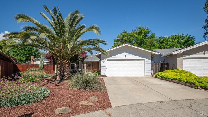 Property Photo:  524 Blue Ridge Court  CA 95688 