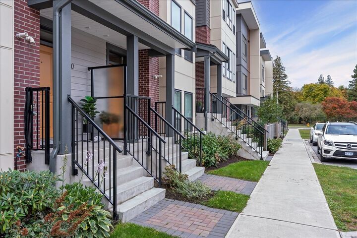 Property Photo: 45500 Campus Drive 10 BC V2R 6E9