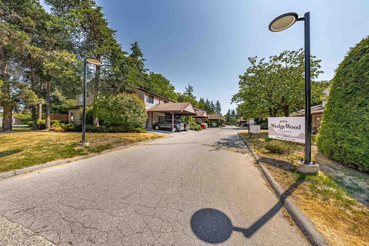 13990 74 Avenue 31 — photo 1