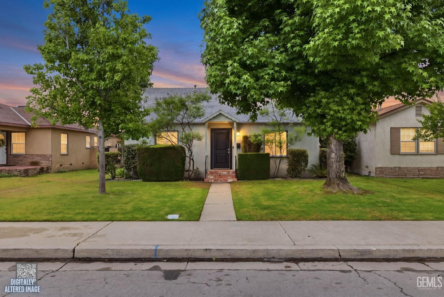 Property Photo: 2830 Alder Street CA 93301