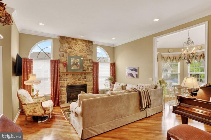 Property Photo:  203 Fairway Drive  PA 18974 