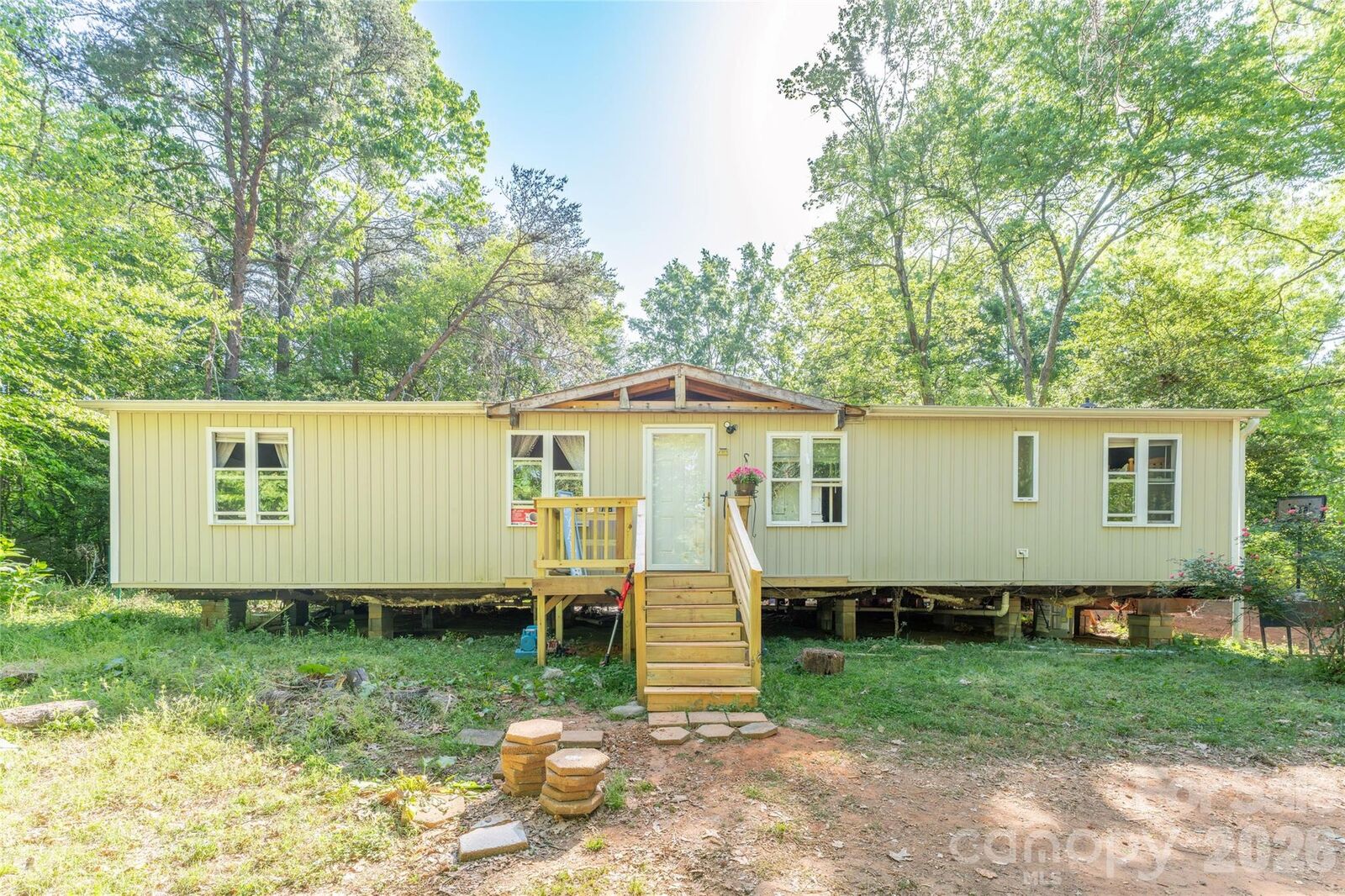 Property Photo:  6132 Sherwood Lane  NC 28037 