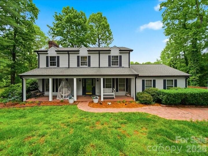 Property Photo: 6 Woodland Circle NC 28630