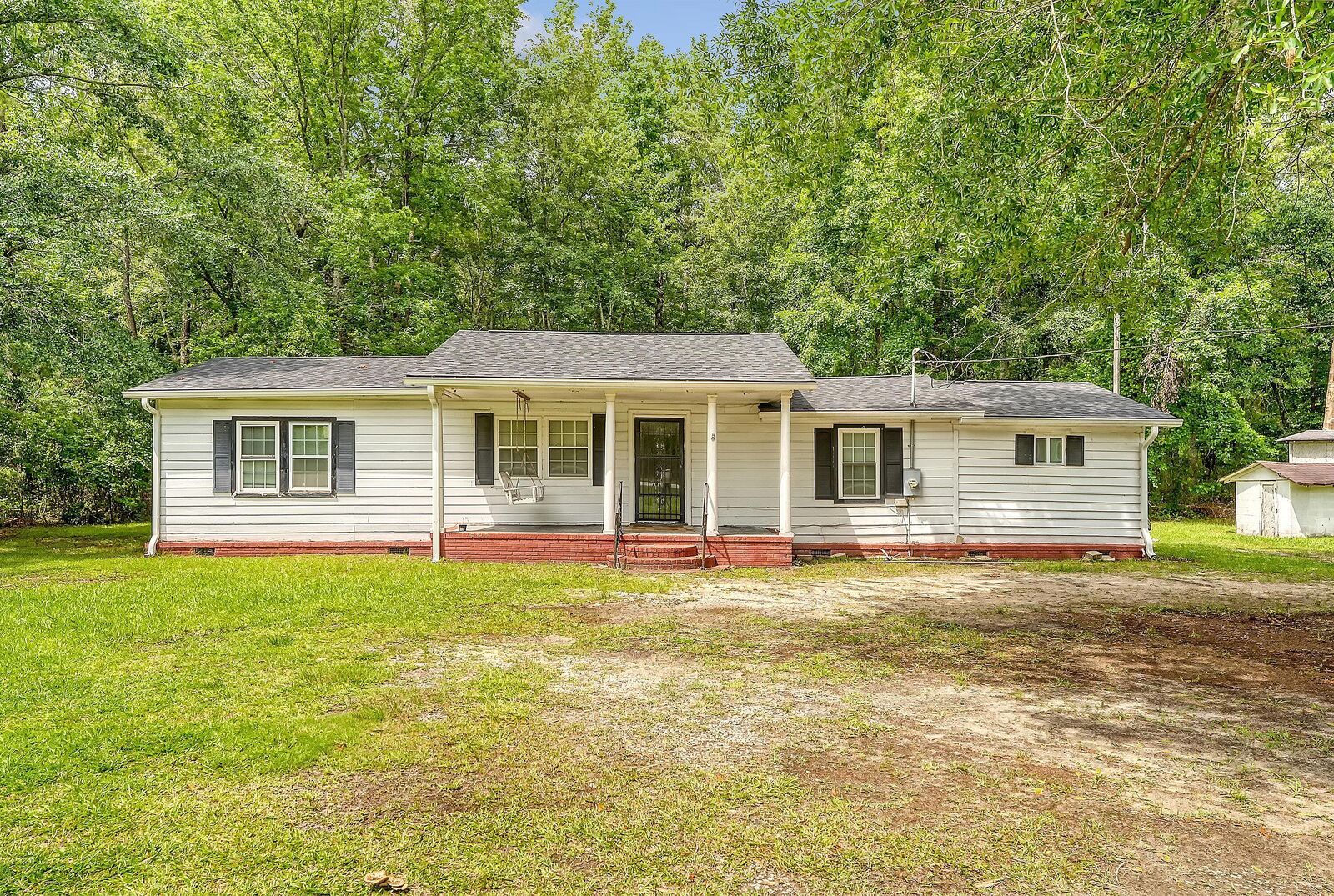 Property Photo:  2202 Sc-61  SC 29472 