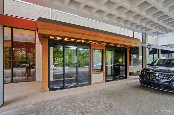 Property Photo:  2444 Madison Road  OH 45208 