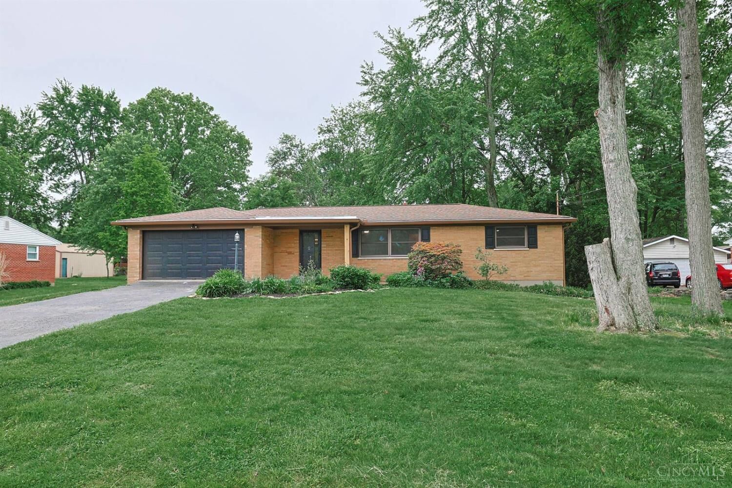 Property Photo:  1213 Teakwood Drive  OH 45150 