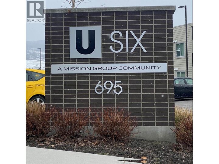 Property Photo: 695 Academy Way 207 BC V1V 0C7