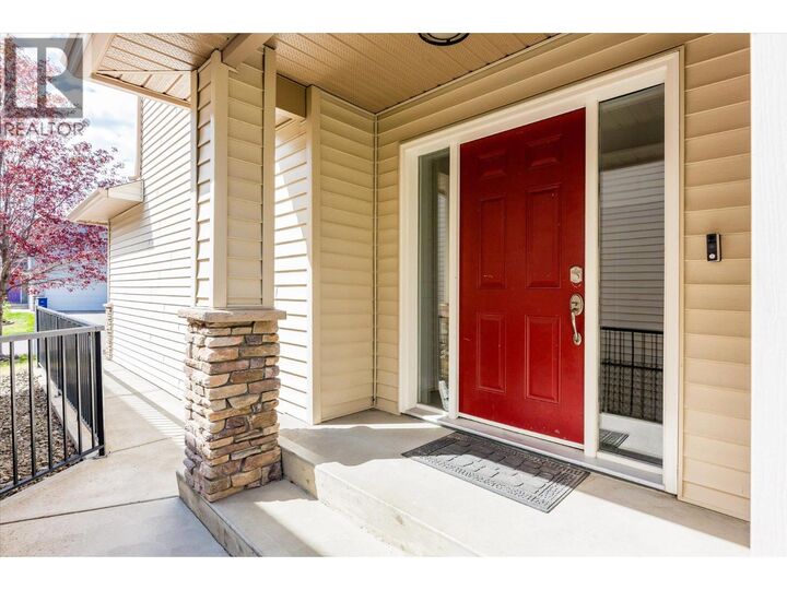 Property Photo: 2003 Montego Street BC V4T 3C6
