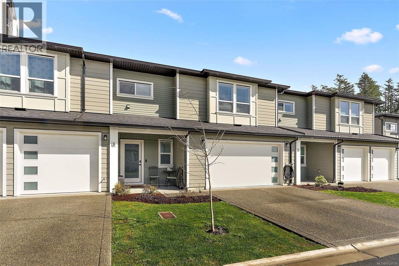 Property Photo: 8 West Park Place BC V9B 3R9