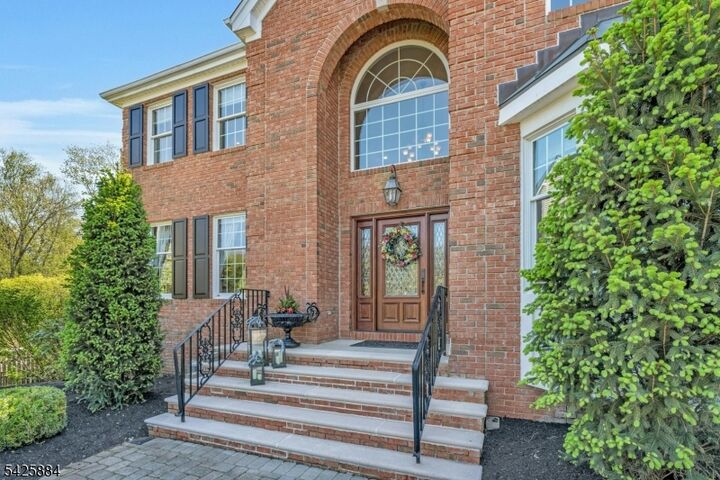 Property Photo:  15 Fieldstone Ct  NJ 07936 