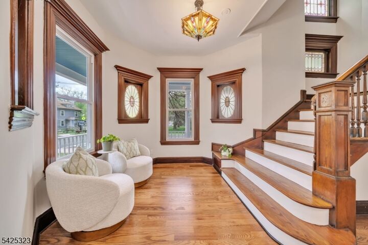 Property Photo:  336 Mountain Ave  NJ 07090 