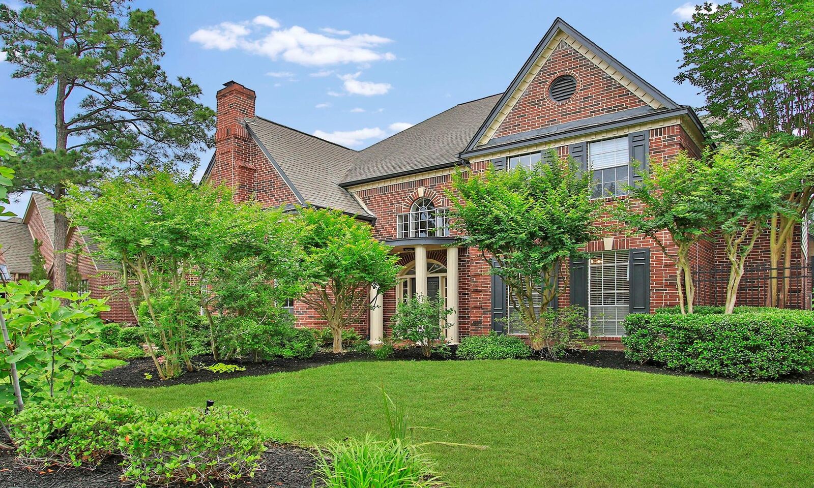 Property Photo: 7711 Oxfordshire Drive TX 77379