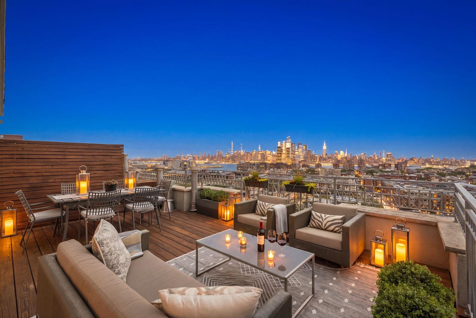 Property Photo:  305 Manhattan Ave 3  NJ 07087 