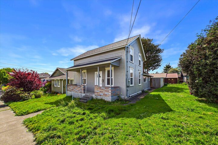 Property Photo:  1458 East Avenue  CA 95501 