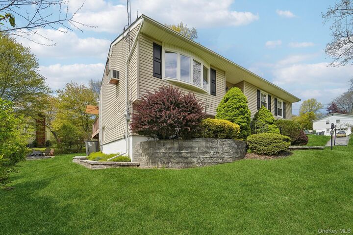 Property Photo:  31 Sunset Terrace  NY 10930 
