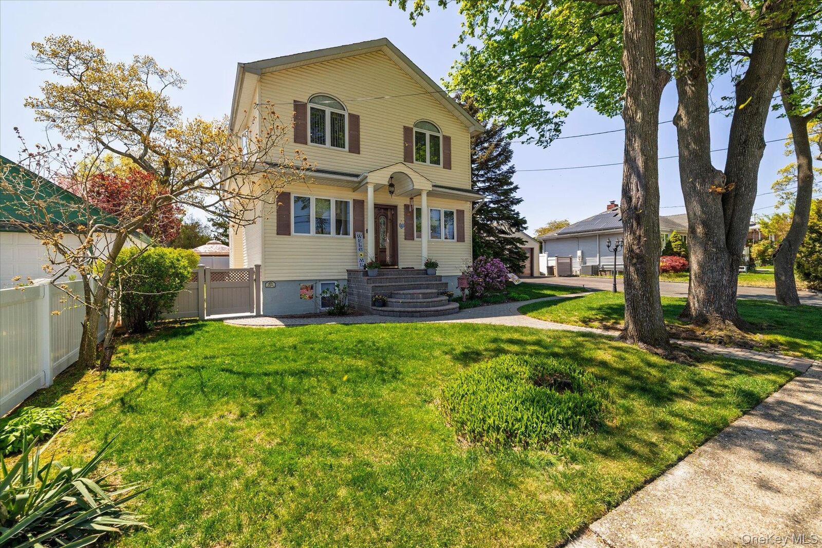 Property Photo: 2522 5th Street NY 11554