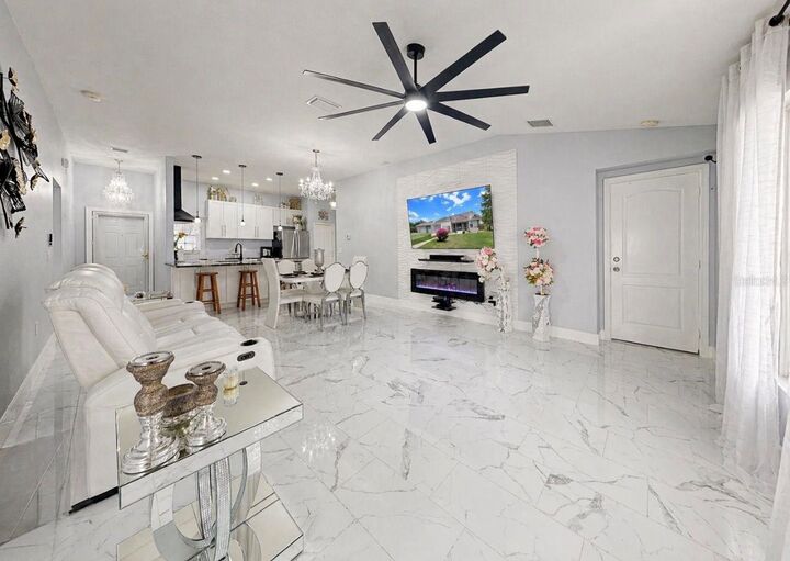 Property Photo:  15475 Long Cypress Drive  FL 33573 