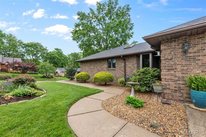 Property Photo: 2933 Bella Vista Drive MO 63701