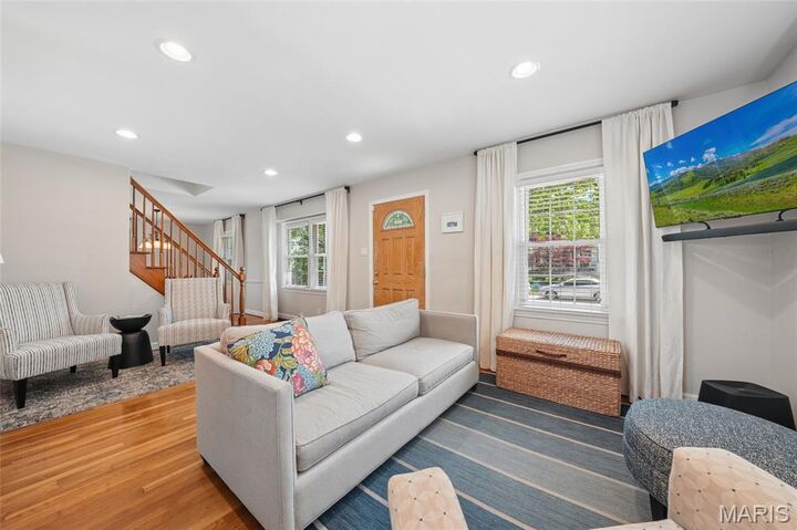 Property Photo:  1337 Warson Place  MO 63119 