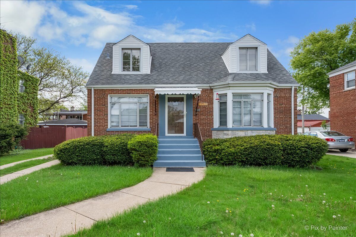 Property Photo:  1522 Hull Avenue  IL 60154 