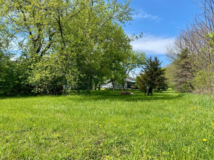 Property Photo:  143 Liverpool Drive  IL 61065 