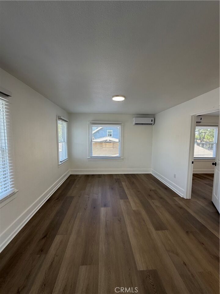 Property Photo: 125 W Valencia CA 92832