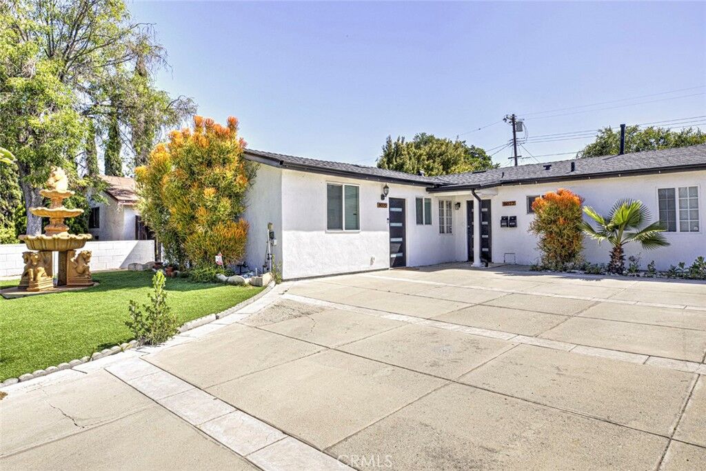 Property Photo:  8022 Longridge Avenue  CA 91605 