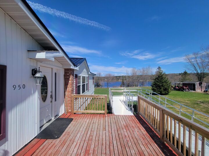 Property Photo:  950 Main Street  ME 04619 