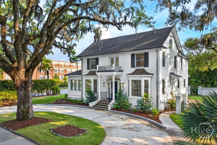 Property Photo:  405 Washington Avenue  GA 31405 