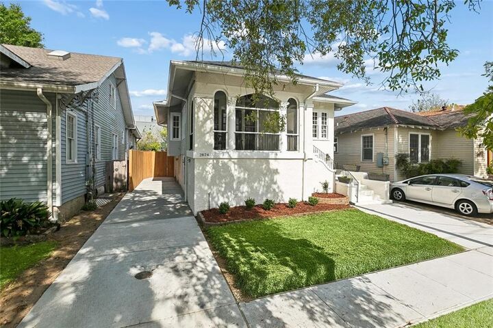 Property Photo:  2824 Calhoun Street A  LA 70118 