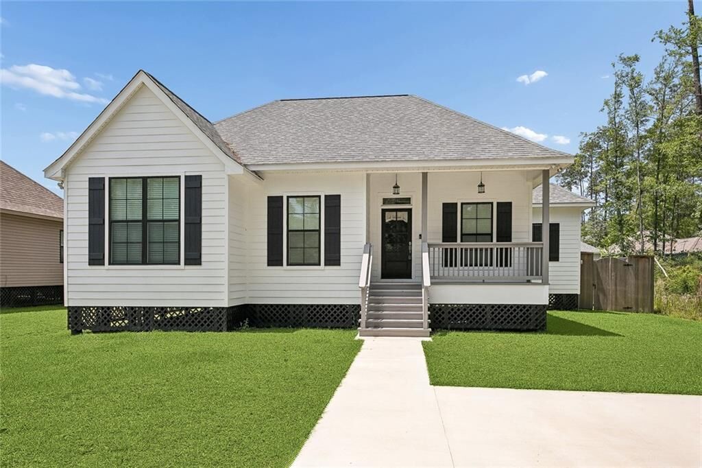 Property Photo:  60407 Vermillion Drive  LA 70445 