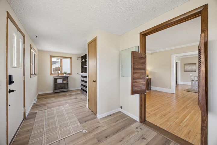 Property Photo:  3590 Laverne Avenue N  MN 55042 