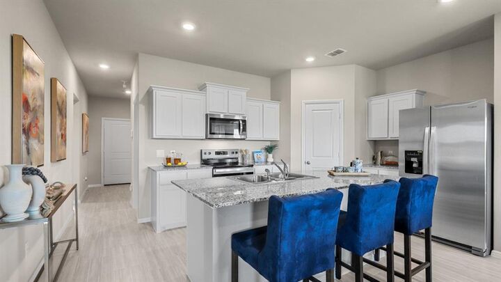 Property Photo:  1740 Sand Pine Lane  TX 76140 