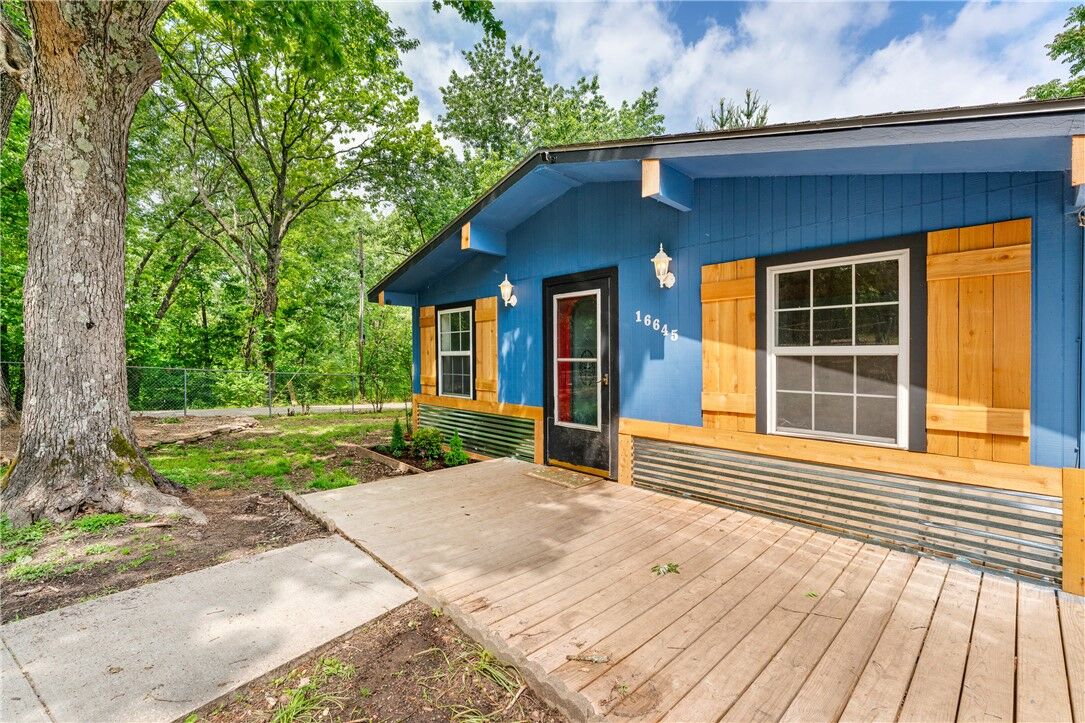Property Photo:  16645 Lazy Lane  AR 72745 