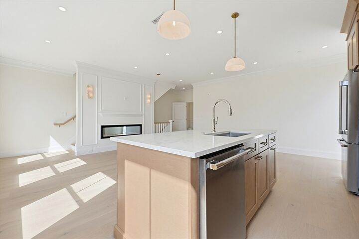 Property Photo:  257R Market Street B  MA 02135 