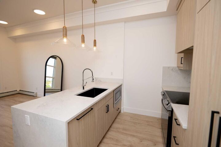 Property Photo: 330 Dieppe Drive SW 214 AB T3E 2L4