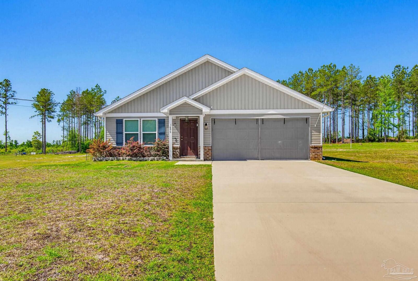 Property Photo:  1895 Pineview Church Rd  FL 32565 