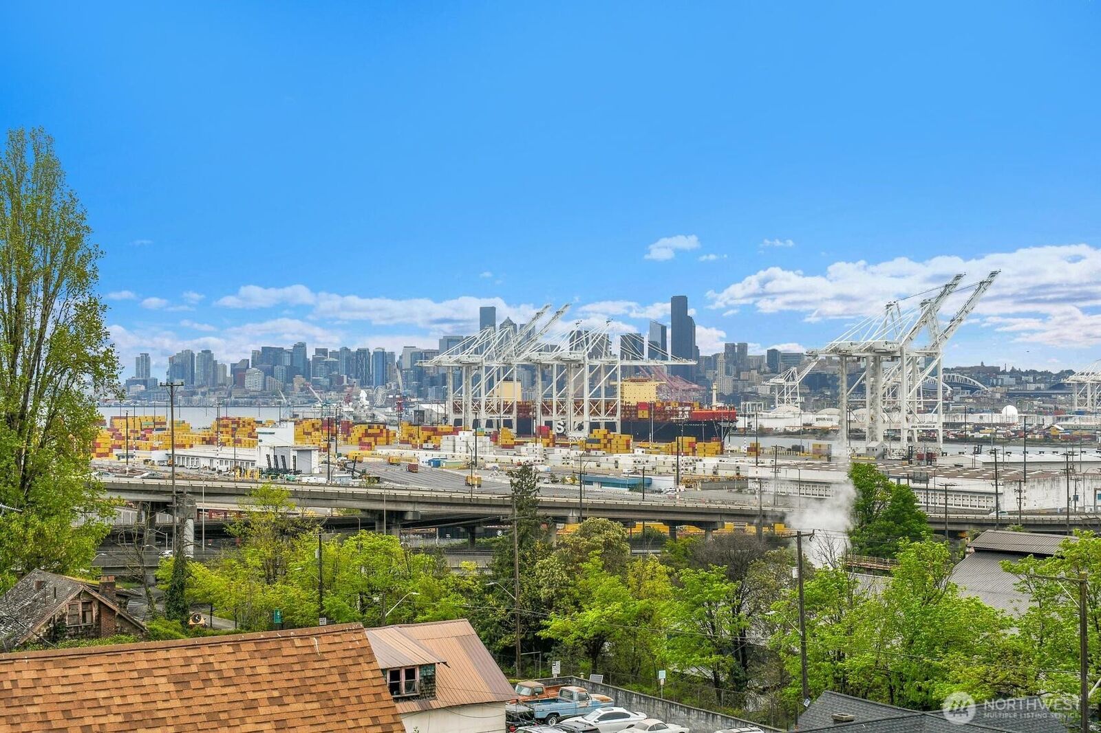 Property Photo:  3022 SW Bradford Street 401  WA 98126 