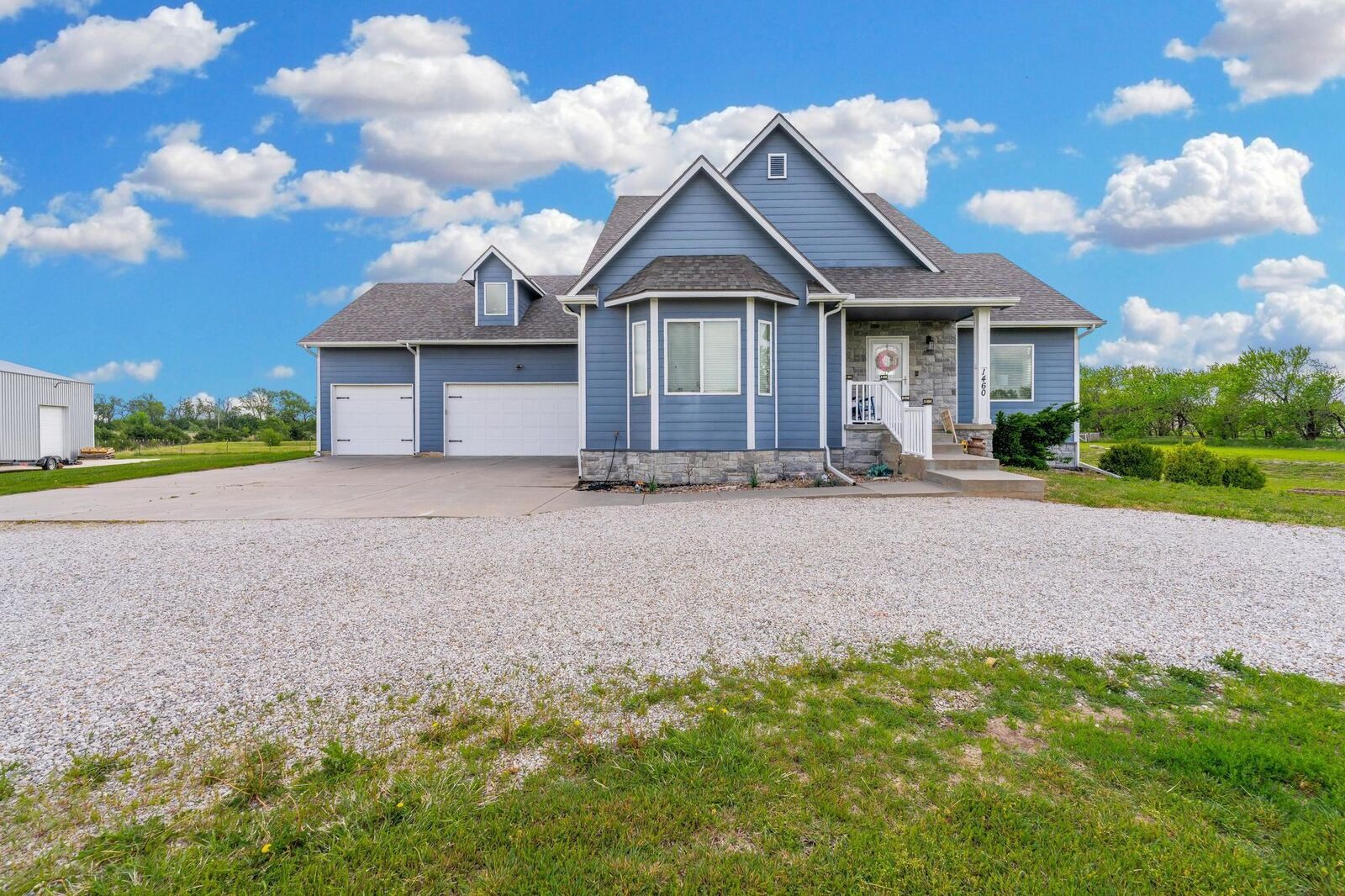 Property Photo: 1460 E 117th Ct N KS 67135