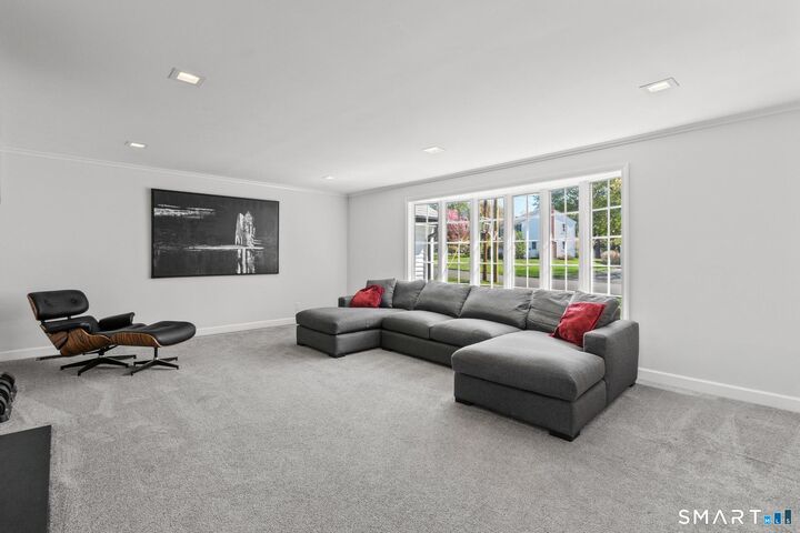 Property Photo:  29 Visgrove Lane  CT 06117 