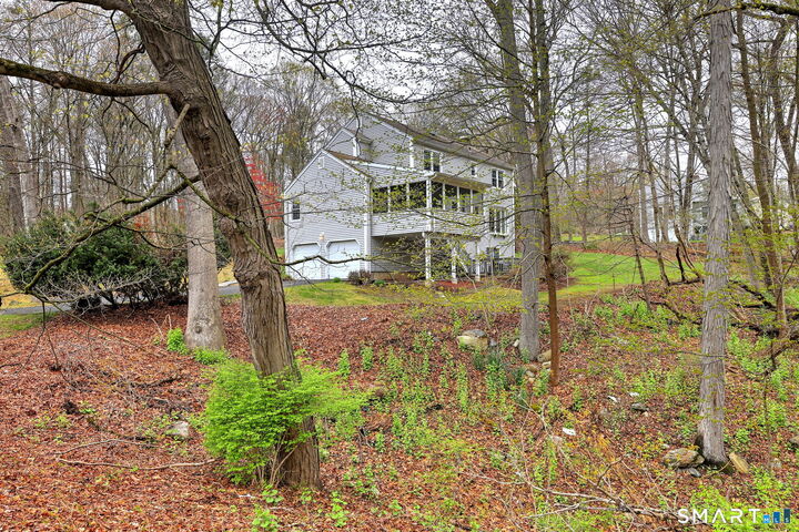 Property Photo:  923 Garden Road  CT 06477 
