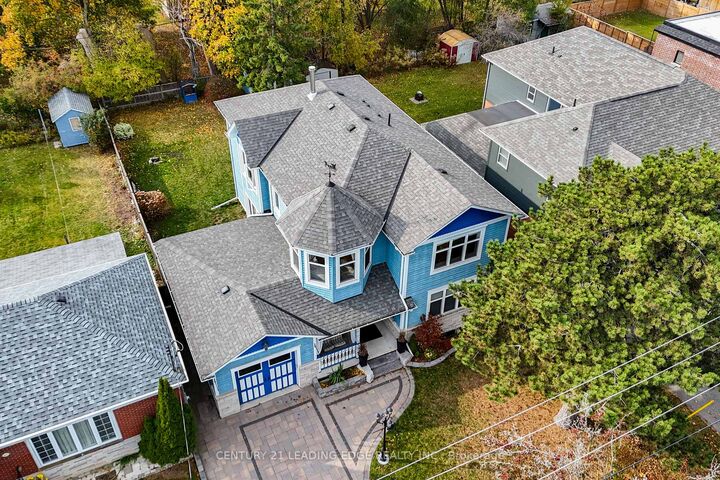 Property Photo:  12 Gradwell Drive  ON M1M 2M9 
